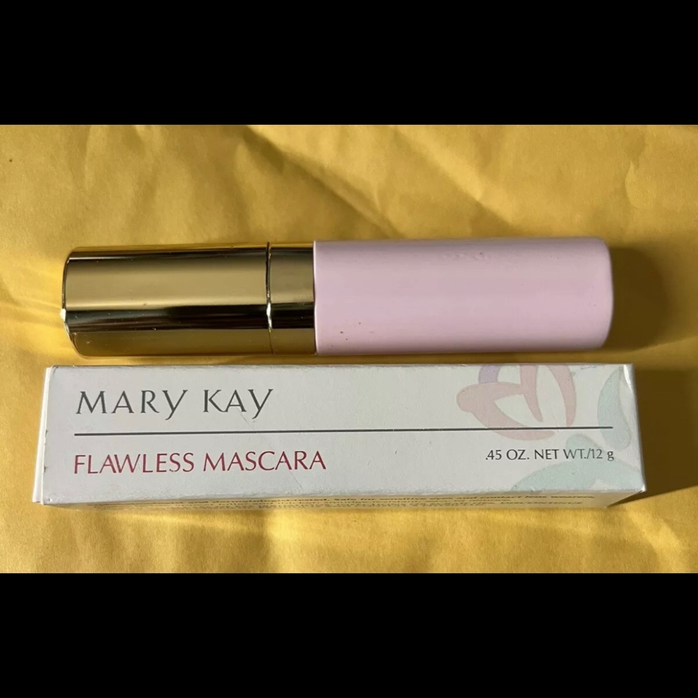 Mary Kay Flawless Mascara Brown #4421 - .45 Oz Discontinued & Rare